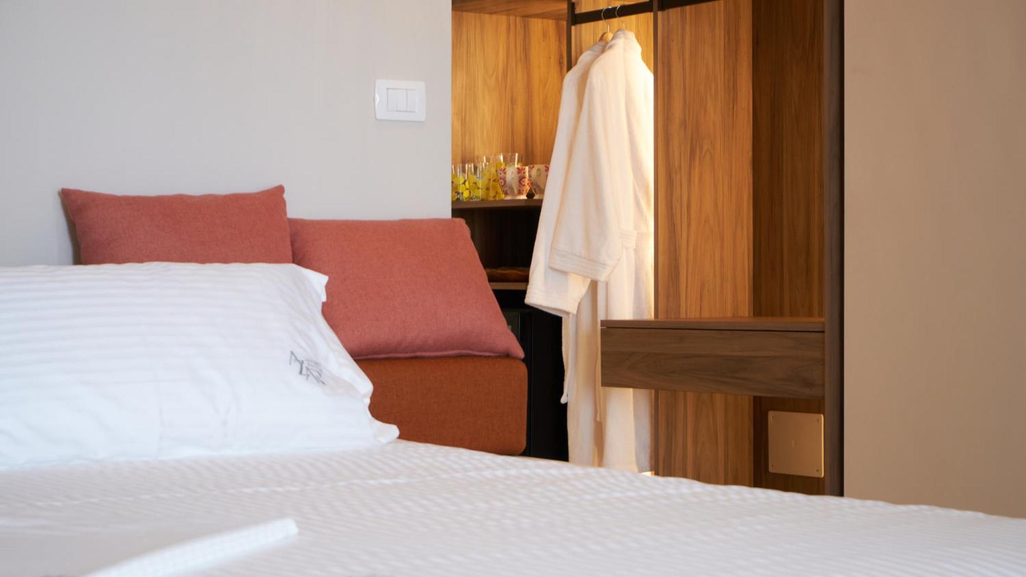 Azar Luxury Suites Vlorë Exterior foto